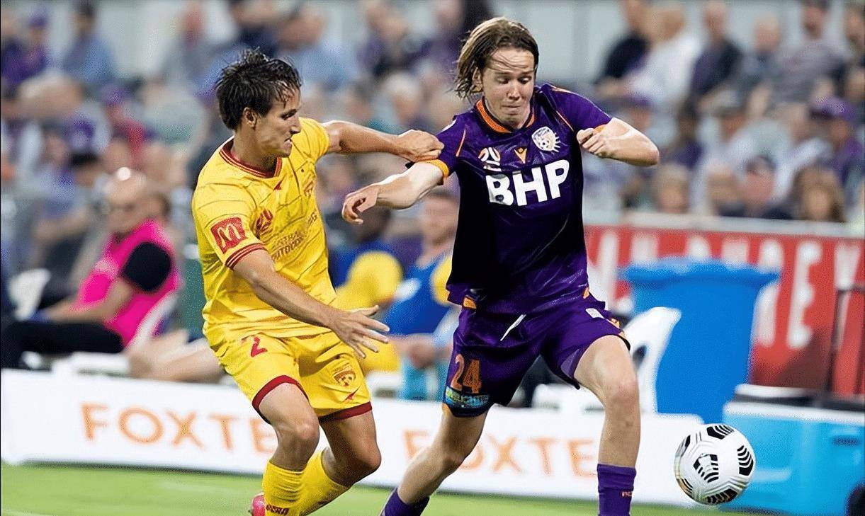 爱游戏入口-悉尼FC击败对手，队伍士气高涨向淘汰赛迈进的简单介绍