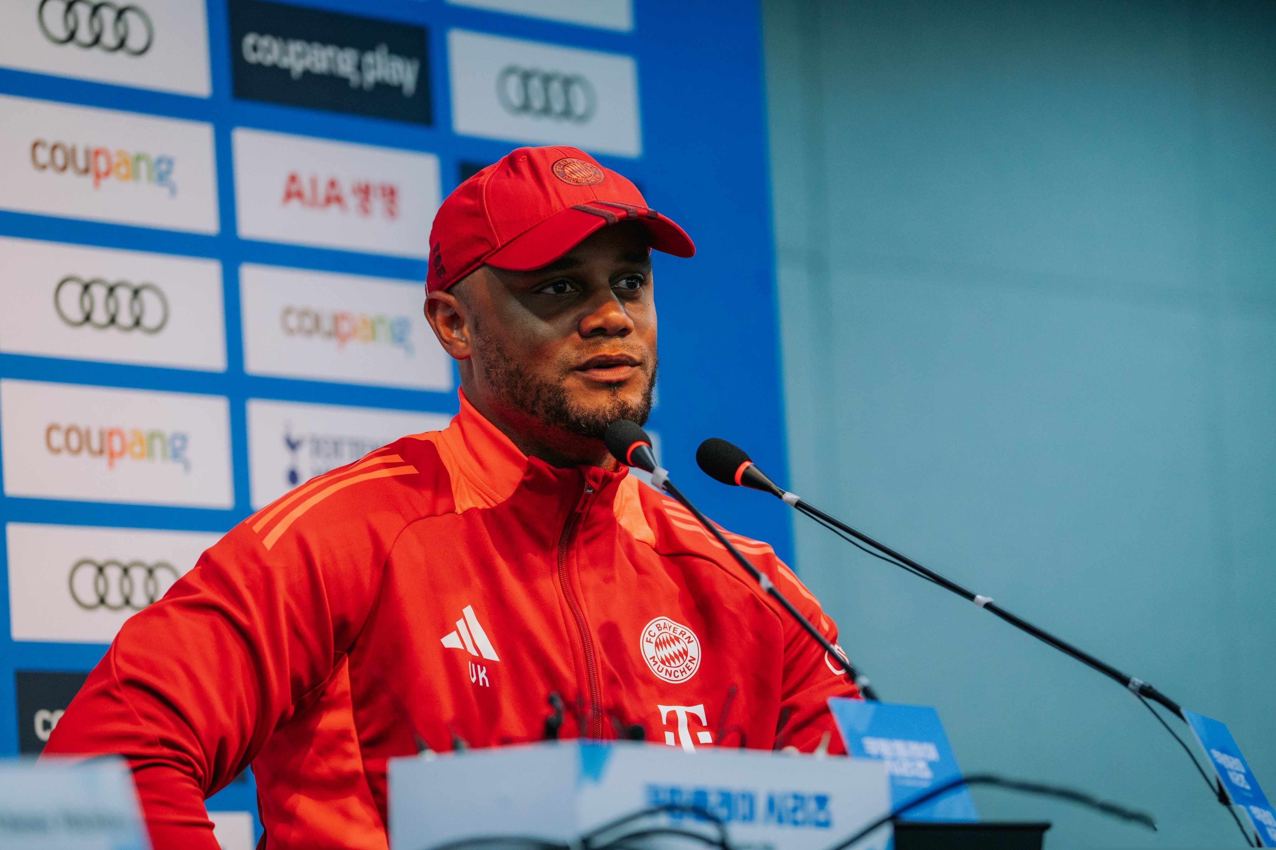 爱游戏官方入口-尤文图斯后防新援亮相：球队稳固防线备战的简单介绍