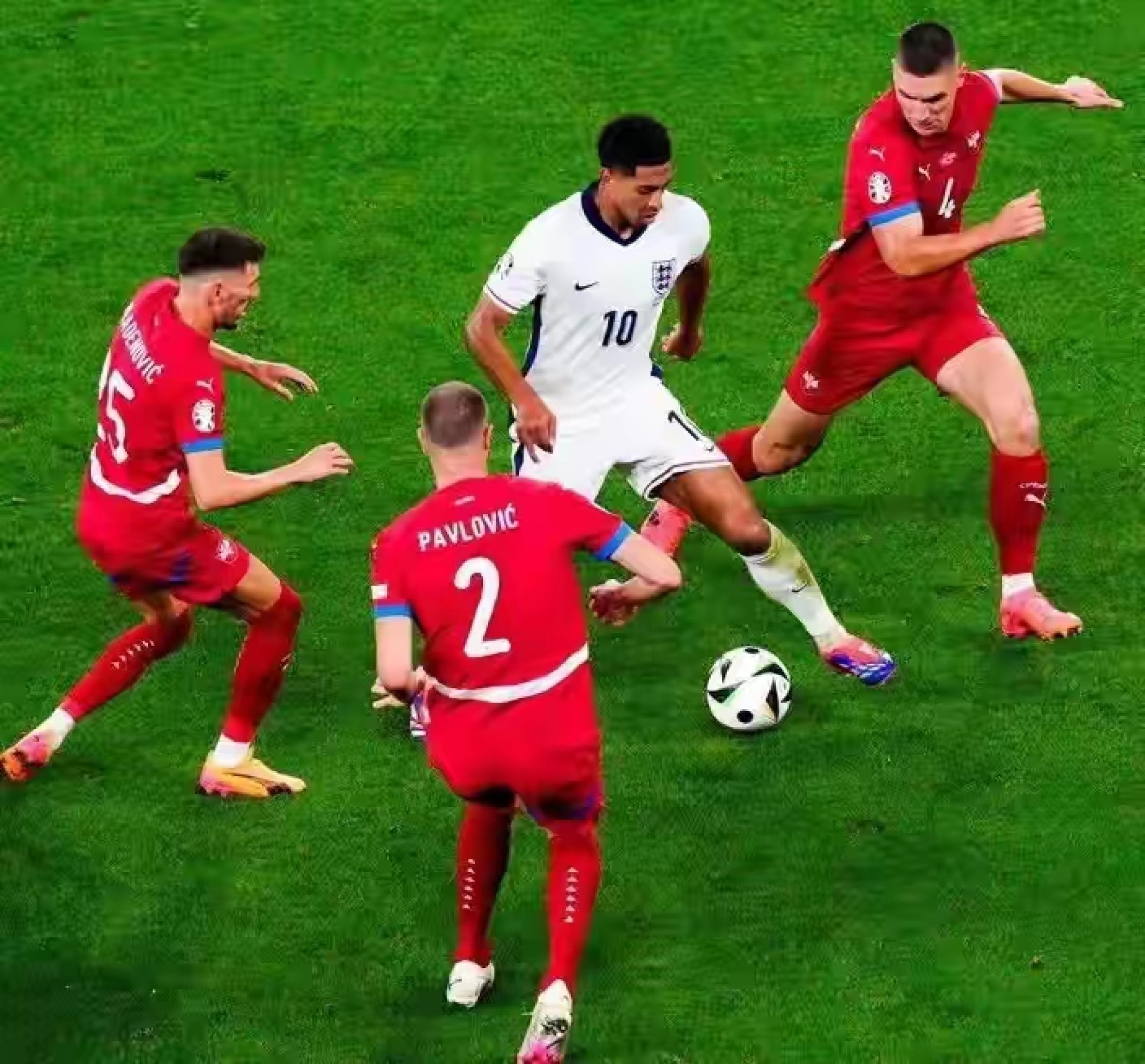 爱游戏官方入口-荷兰绝杀英格兰冲进欧洲国家杯半决赛